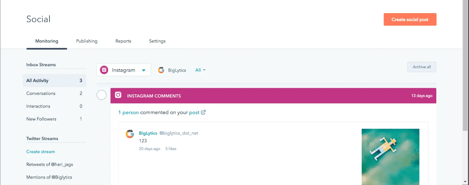promoting -content-through-HubSpot-Social-Tool